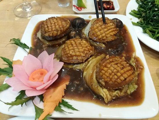 World Seafood 3 Restaurant